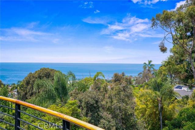 686 Diamond Street, Laguna Beach, CA 92651