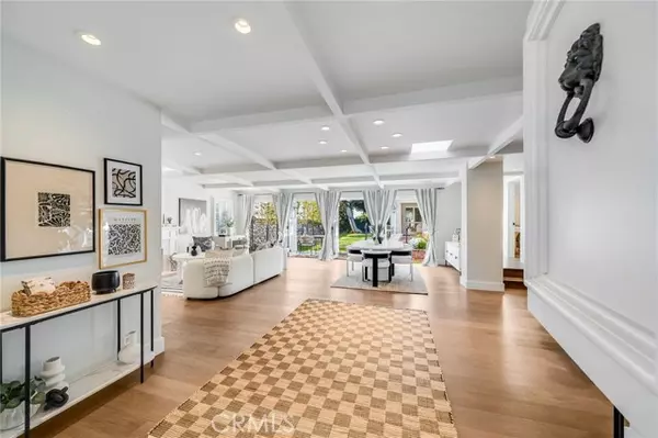Laguna Beach, CA 92651,360 Diamond Street