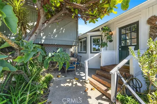 Laguna Beach, CA 92651,2750 Solana Way