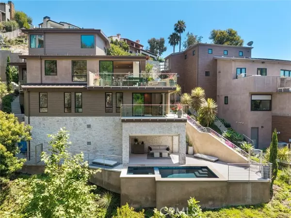 Laguna Beach, CA 92651,702 Diamond