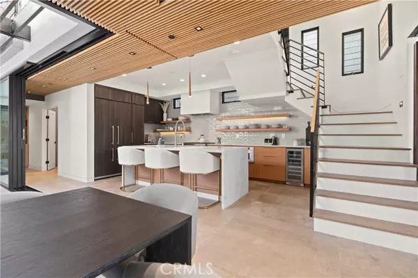 Corona Del Mar (newport Beach), CA 92625,426 Marguerite Avenue