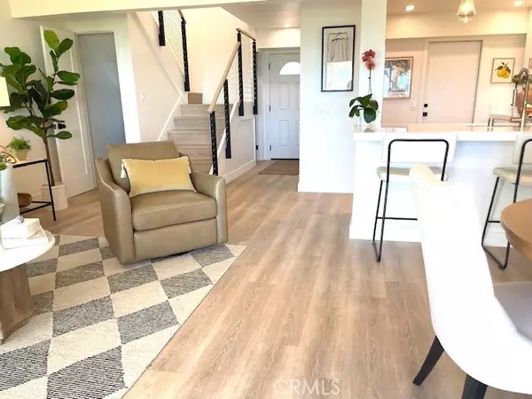 San Clemente, CA 92672,117 Calle Cuervo