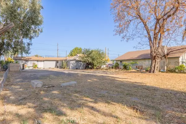 Colton, CA 92324,454 S 11th Street