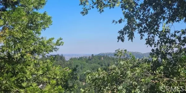 25126 Jewel Drive, Crestline, CA 92325