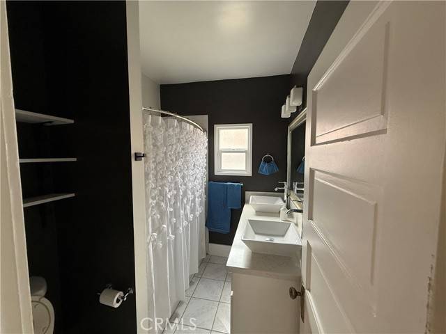 Los Angeles, CA 90018,1610 36th PL