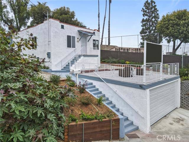 1124 W 1ST STREET, San Pedro (los Angeles), CA 90731