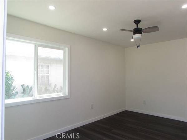 1608 E Queensdale Street, Compton, CA 90221