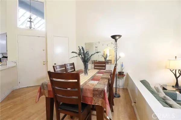 Wilmington (los Angeles), CA 90744,25613 Pine Creek Lane