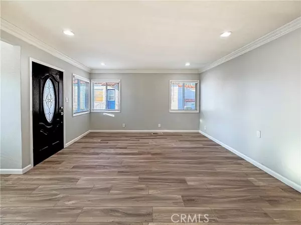Montebello, CA 90640,324 Morris Place
