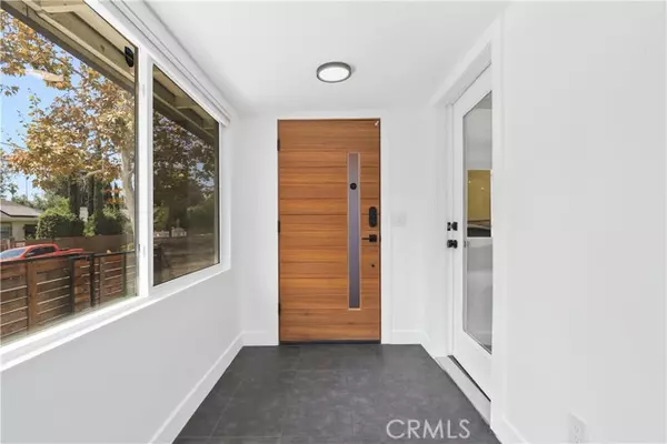 Los Angeles, CA 90026,3439 Plata