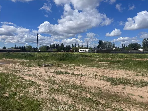 Atwater, CA 95301,0 White Crane