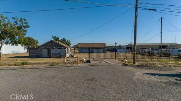 1250 E Childs Avenue, Merced, CA 95341