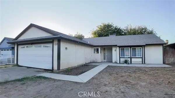 560 Rosehill Drive, Chowchilla, CA 93610