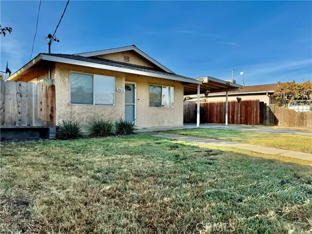 9033 P Street, Dos Palos, CA 93620