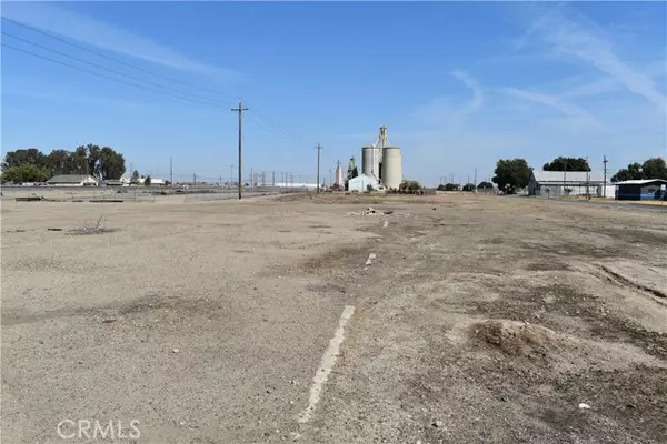Chowchilla, CA 93610,430 Front