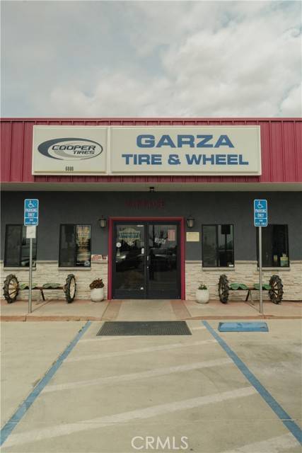 Winton, CA 95388,6886 Santa Fe Drive