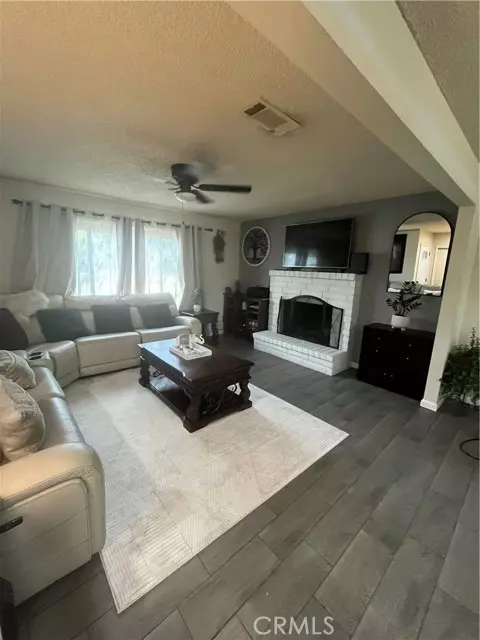 Winton, CA 95388,7895 Walnut Avenue