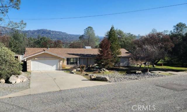 42445 Deep Forest Drive, Coarsegold, CA 93614