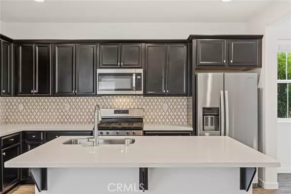 Marina, CA 93933,2975 Abrams