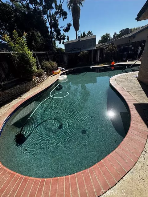 Fresno, CA 93722,5252 W Holland Ave