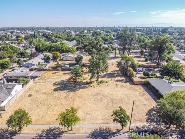 Merced, CA 95341,835 W 10th Street