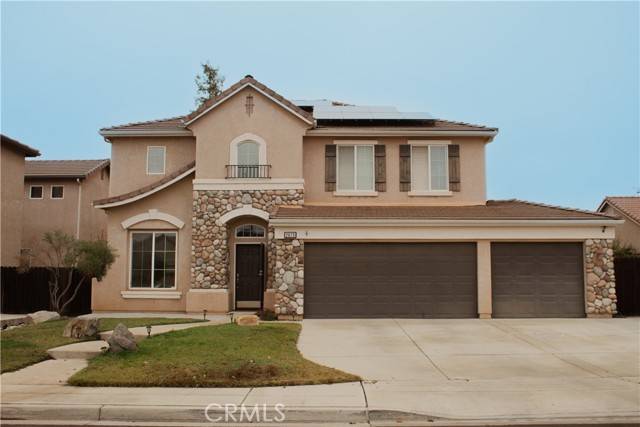 2673 Ashcroft Avenue, Clovis, CA 93611