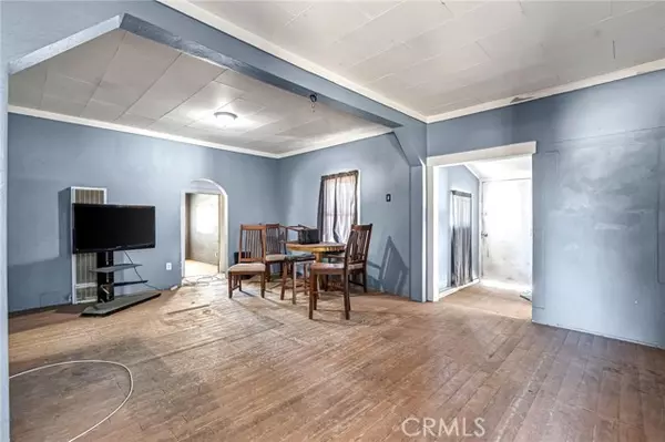 Clovis, CA 93611,760 Sunnyside Avenue