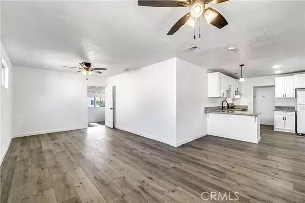 Fresno, CA 93703,3525 E Hammond Avenue