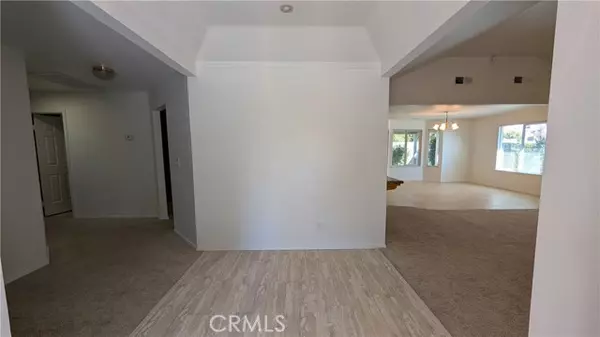 Madera, CA 93637,905 Suburban Avenue