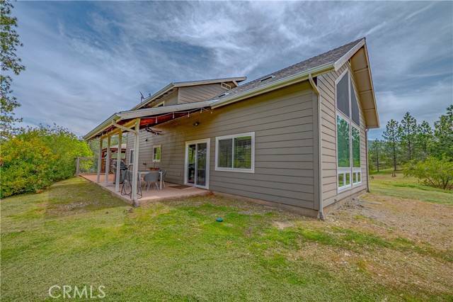 Mariposa, CA 95338,5809 W Whitlock Road
