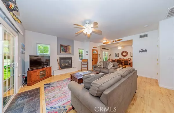 Bass Lake, CA 93604,40333 Road 222 #102