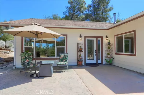 Mariposa, CA 95338,5722 Darrah Road