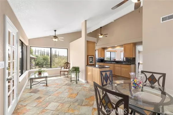 2030 Citrus Wood Ln, Riverside, CA 92503