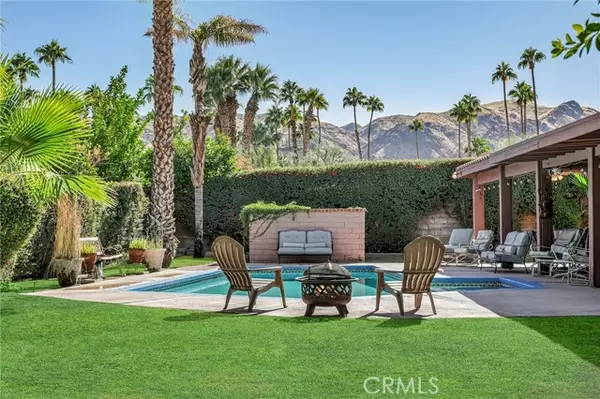 1560 S Beverly Drive, Palm Springs, CA 92264