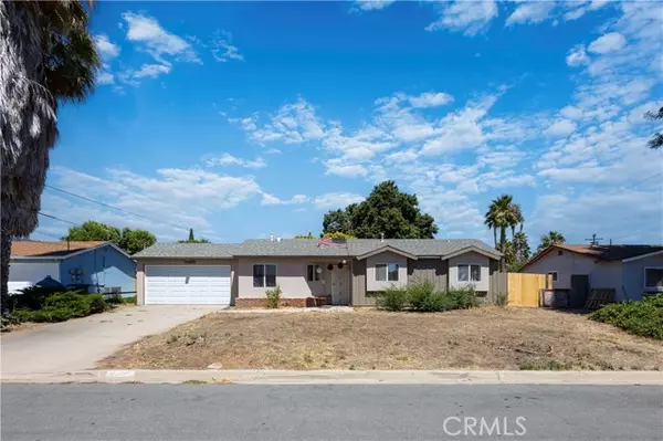 Poway, CA 92064,13219 Waltham Avenue