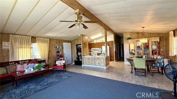 Hemet, CA 92543,1300 W Menlo #128