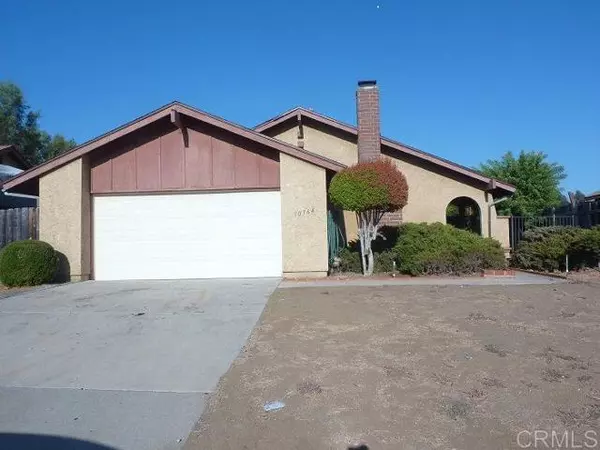 10764 Valor Place, Santee, CA 92071