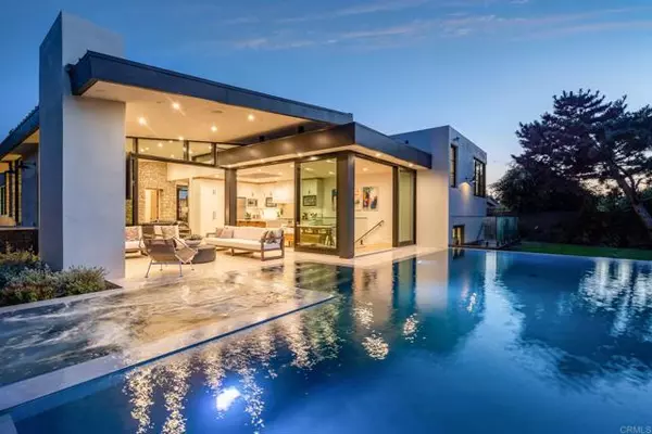607 N Cedros, Solana Beach, CA 92075
