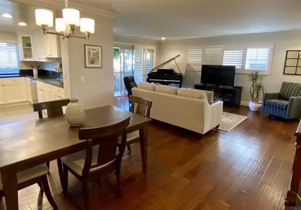 7635 Eads Avenue ##104, La Jolla (san Diego), CA 92037