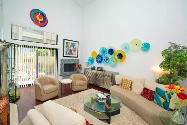 3216 Caminito Eastbluff #63, La Jolla (san Diego), CA 92037