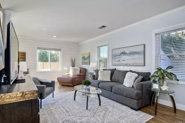 San Marcos, CA 92069,1283 Avenida Amistad