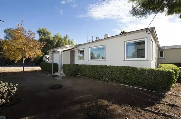 12050 Thistle Braes Terrace, Lakeside, CA 92040