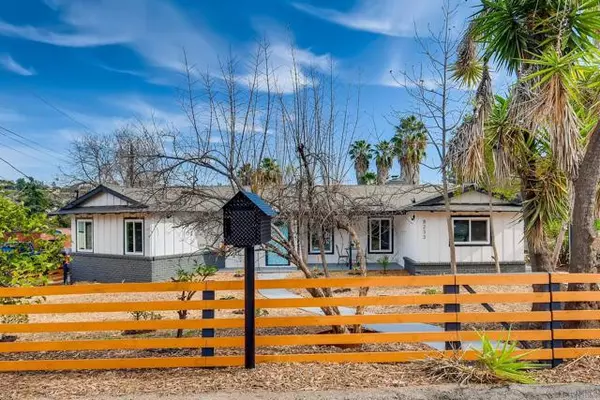 8233 Sunset Road, Lakeside, CA 92040