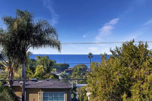 Solana Beach, CA 92075,231 N Granados Ave
