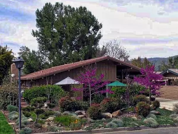 32560 Womsi Rd, Pauma Valley, CA 92061