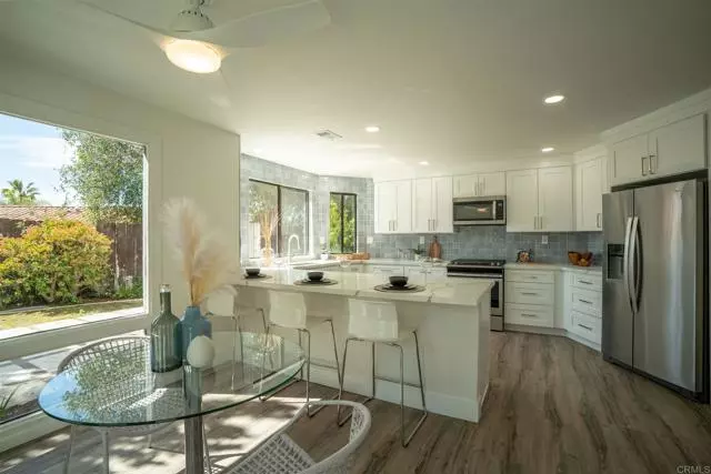 Poway, CA 92064,13420 Calle Colina