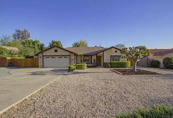 25273 Kerri Lane, Ramona, CA 92065