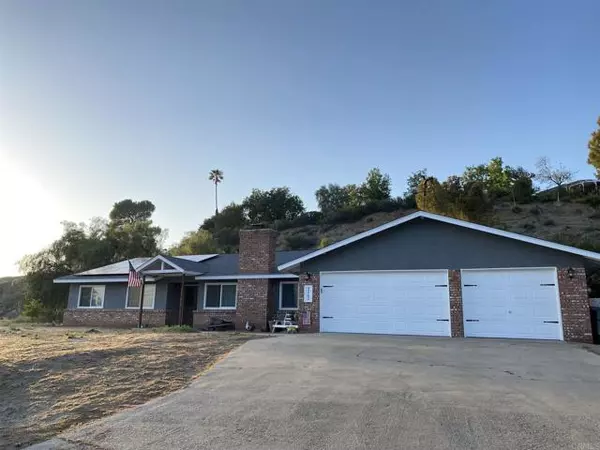 Alpine, CA 91901,3262 Zumbrota Rd