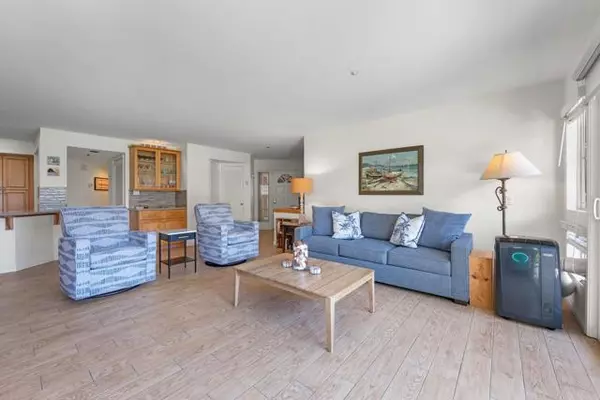 Oceanside, CA 92054,400 N Pacific Street #110