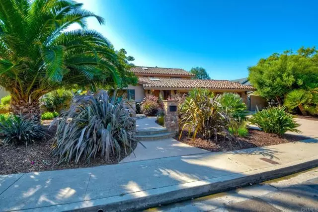 Solana Beach, CA 92075,631 Dell Street